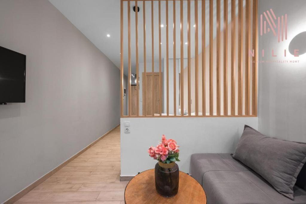 Level #2, Nilie Hospitality Mgmt Appartement Thessaloniki Buitenkant foto