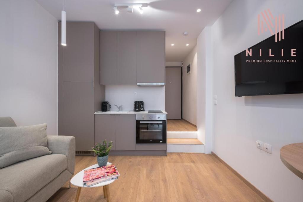 Level #2, Nilie Hospitality Mgmt Appartement Thessaloniki Buitenkant foto