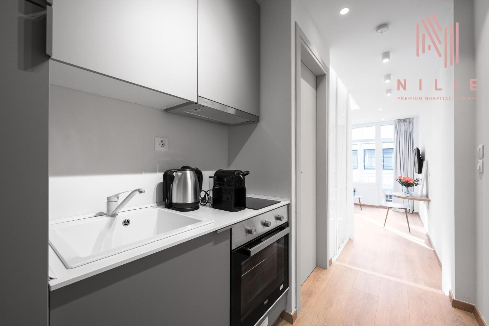 Level #2, Nilie Hospitality Mgmt Appartement Thessaloniki Buitenkant foto