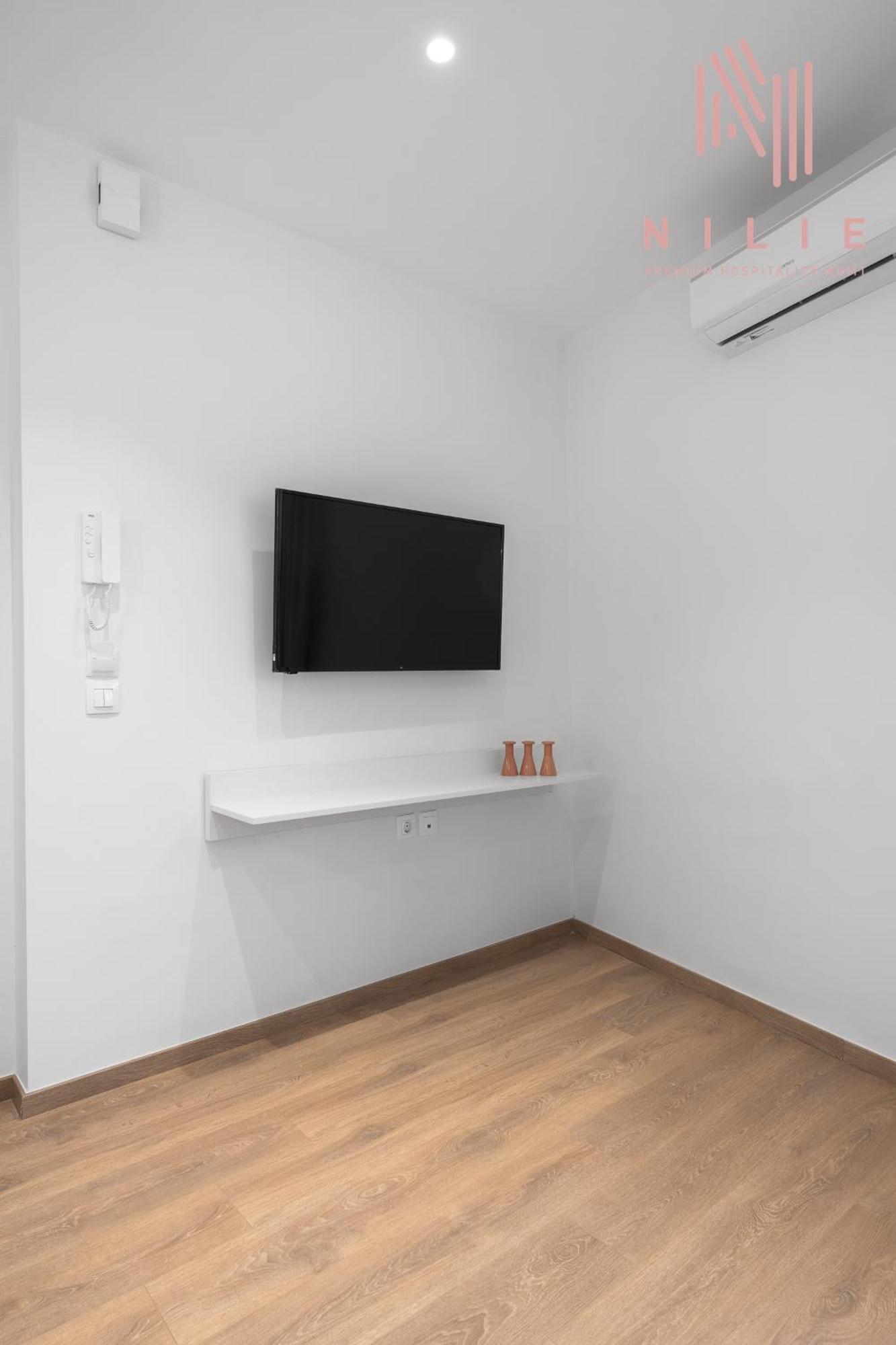 Level #2, Nilie Hospitality Mgmt Appartement Thessaloniki Buitenkant foto